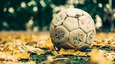 Dirigido por Adriana Yañez, o filme mostra a trajetória de ex-jogadoras que enfrentaram desafios e preconceitos no esporte - Imagem: Reprodução / Pixabay