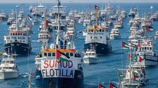 Após o ataque, manifestantes se reuniram no porto, protestando contra Israel e os Estados Unidos em apoio à causa palestina - Imagem: Reprodução / X / @Azfarheri