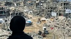 O número de mortos em Gaza continua a subir, com a ONU confirmando mais de 54.200 fatalidades desde o início do conflito - Imagem: Reprodução / X / @Nermeenalswaisi