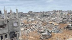 Após 50 dias de bloqueio, a Palestina denuncia a obstrução do acesso humanitário por parte de Israel em Haia - Imagem: Reprodução / X / @VividProwess