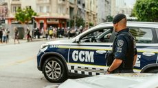 Após o pagamento de fiança, o agente foi liberado, mas o caso continua a ser apurado para esclarecer as circunstâncias do disparo - Imagem: Reprodução/SINDGURADAS-SP
