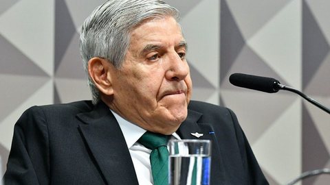 O advogado de Heleno argumenta que a idade e a doença justificam a prisão domiciliar - Foto: Geraldo Magela/Agência Senado