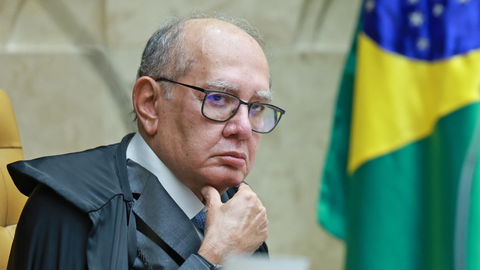 Ministro Gilmar Mendes durante sessão do STF que debateu a aplicação da Lei de Drogas - Imagem: Reprodução