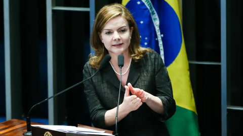 Tribunal de Justiça do Distrito Federal anulou condenação que obrigava o deputado Ricardo Arruda a indenizar Gleisi Hoffmann por declarações feitas em discurso parlamentar - Imagem: Reprodução