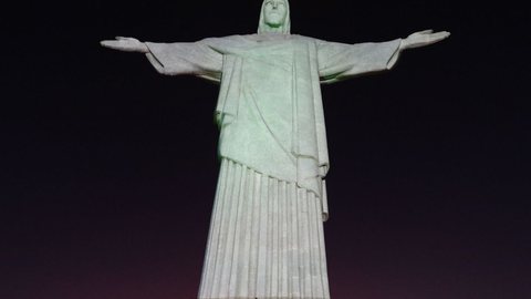 Estátua do Cristo Redentor, no Corcovado, Rio de Janeiro - Imagem: Reprodução / Agência Brasil / Fernando Frazão