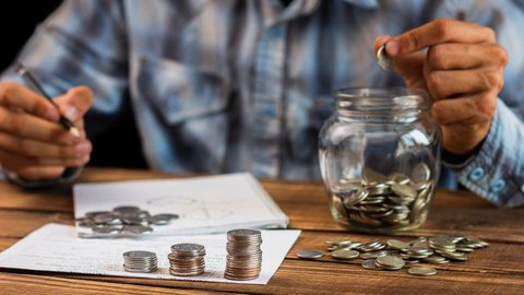 Governo oficializa aumento do salário mínimo e benefícios do INSS - Imagem: Reprodução / Freepik