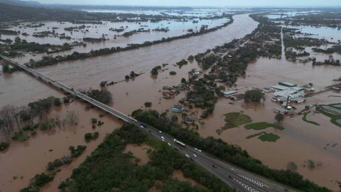 Governo garante total fornecimento de recursos para municípios gaúchos atingidos por chuvas - Imagem: reprodução Twitter