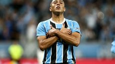 Carlos Vinicius comemora gol contra palmeiras - Reprodução/ Metrópoles