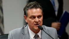 Carlos Fávaro explica que a normalização das exportações será gradual, dependendo da ausência de novos casos da doença - Imagem: Reprodução / Wilson Dias / Agência Brasil