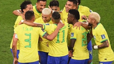 Bomba! Amantes de jogadores da Seleção têm grupo de WhatsApp juntas, diz jornalista - Imagem: reprodução Instagram @selecao_brasileiracatar
