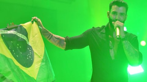 Gusttavo Lima finalmente chega ao Brasil após ter prisão revogada - Imagem: Reprodução/Instagram