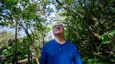 A história de Hélio da Silva, que transformou um córrego degradado em um vibrante corredor verde, inspirando ações em todo o Brasil - Imagem: Reprodução/Fábio Tito/g1