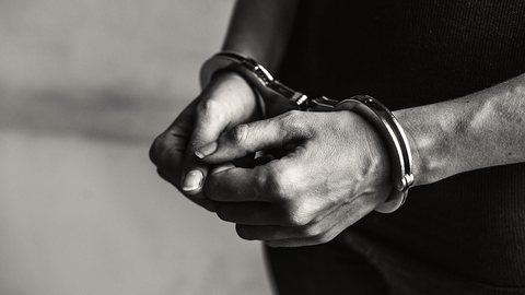 Policial militar é condenado a 76 anos de prisão após chacina - Imagem: Freepik.com
