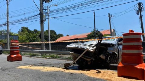 Homem morre após passar mal e bater carro no interior de São Paulo - Imagem: Reprodução/G1/TV Vanguarda