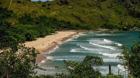 A TPA é uma medida que busca equilibrar o turismo e a conservação ambiental em Ilhabela, um dos destinos mais procurados do litoral paulista - Imagem: Divulgação/Prefeitura de Ilhabela