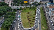 Jardim de Chuva -  Praça dos Artesãos Calabreses - Avenida 23 de Maio - Imagem: Divulgação / Ciete Silveira/SECOM