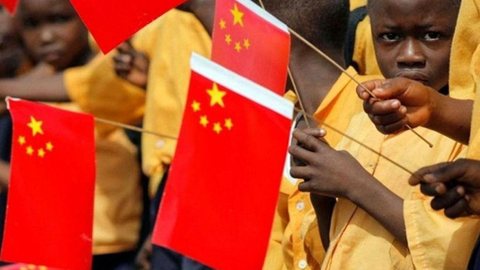A Cooperação China-África - Imagem: Reprodução | Portal Bonifácio