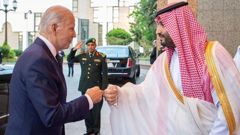 Estados Unidos mediam acordo para a normalização das relações entre Arábia Saudita e Israel - Imagem: Divulgação / Royal Court