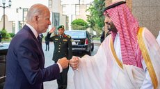 Estados Unidos mediam acordo para a normalização das relações entre Arábia Saudita e Israel - Imagem: Divulgação / Royal Court