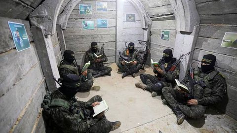 Hamas revela sua rede de túneis em Gaza e impressiona com a complexidade - Imagem: Reprodução | Ashraf Amra/Anadolu/ Twitter
