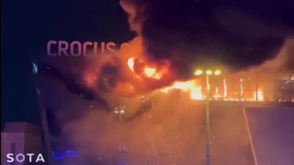 Estado Islâmico ataca civis em show na Rússia e deixa mais de 130 mortos e mais de 140 feridos - Imagem: Reprodução | Youtube - Sota Vision TV