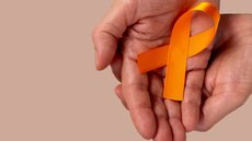 Uma experiência pessoal que mostra que a luta contra a leucemia pode se tornar uma fonte de inspiração e força. - Imagem: Reprodução | Freepik