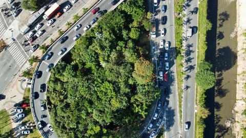 Soluções verdes ajudam a deixar a cidade mais bonita e preparada para as chuvas