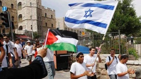 Tensões religiosas aumentam em Jerusalém após incidente - Imagem: Reprodução | YouTube