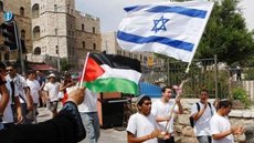 Tensões religiosas aumentam em Jerusalém após incidente - Imagem: Reprodução | YouTube