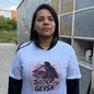Durante a despedida, pessoas próximas usaram camisetas com a frase “Justiça por Geysa”. - Imagem: Reprodução | Abraão Cruz/TV Globo