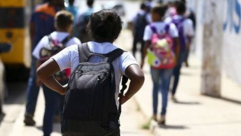 MEC busca investimento de R$ 4 bilhões para transformar o ensino integral em realidade nas escolas - Imagem: Reprodução | Agência Brasil