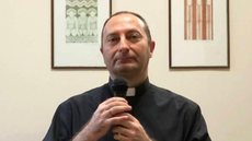 Padre italiano Ramon Guidetti - Imagem: Reprodução | YouTube