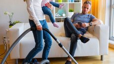 Ver o invisível: o trabalho doméstico e de cuidado das mulheres - Imagem: Pixabay