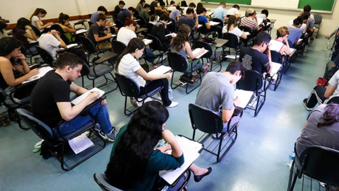 Alunos terão até quatro horas para finalizar a prova - Imagem: Reprodução