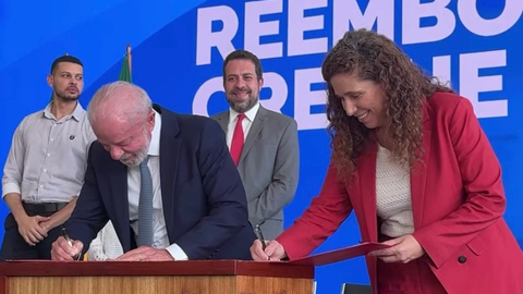 Presidente formaliza novas regras para trabalhadores - Imagem: Reprodução | Redes Sociais