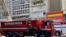 Causa do incêndio ainda não foi determinada - Imagem: Reprodução / X / @vista_patria