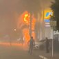 VÍDEO flagra incêndio que matou 10 pessoas em pousada - Imagem: reprodução / redes sociais