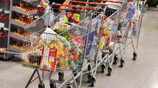 Alta dos alimentos mantém pressão sobre o IPCA mesmo com desaceleração - Imagem: Reprodução/Reinaldo Canato/VEJA