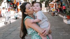 A influenciadora ChristineTran Ferguson anunciou que perdeu o seu bebê, Ryan Ferguson, de apenas 1 ano. - Imagem: reprodução I Instagram @tourdeluste