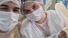 Ingra Soares, esposa de Zé Vaqueiro, doa roupas do filho, que faleceu aos 11 meses - Imagem: Reprodução/ Instagram