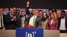 O leilão realizado na B3 visa a concessão de três linhas da CPTM, com investimentos significativos e melhorias na infraestrutura. - Imagem: Reprodução | Pablo Jacob / GESP