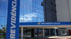 Falhas no sistema do governo permitiram pagamentos a pessoas já falecidas entre 2016 e 2025 - Imagem: Fabio Rodrigues-Pozzebom/Agência Brasil