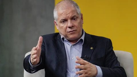 A Operação Sem Desconto, coordenada pela PF, busca desmantelar um esquema nacional de deduções não autorizadas no INSS - Imagem: Reprodução / Rafa Neddermeyer / Agência Brasil