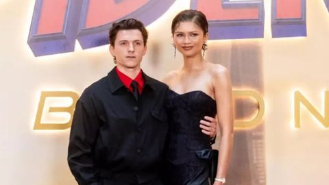 O casal voltará a atuar juntos em 'Homem-Aranha: Um Novo Dia', previsto para estrear nos cinemas em 30 de julho - Imagem: Reprodução/Sony