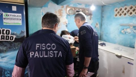 As investigações revelaram irregularidades como notas fiscais falsas e vínculos com bares interditados por intoxicação - Imagem: Divulgação / Governo de SP