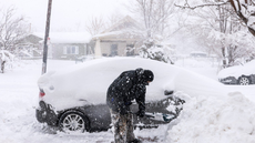 Neve e gelo paralisam os EUA - Imagem: Reprodução