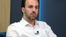 Ministério Público e Judiciário analisam indiciamento do deputado por perseguição e violência contra sua ex-esposa - Imagem: Reprodução/Jornal de Brasília