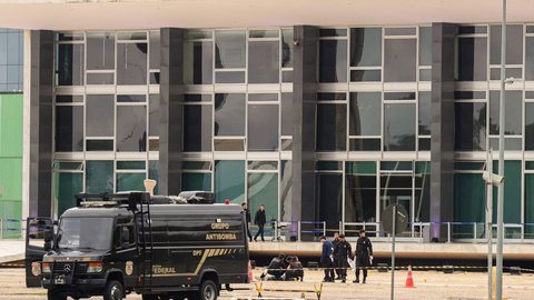 IRB estabelece comitê de segurança para investigar explosões no STF - Imagem: Reprodução / Agência Brasil / Fabio Rodrigues-Pozzebom