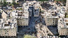 Relatos indicam que o foco do ataque foi uma instalação militar, e não o Hospital Soroka, que não sofreu danos significativos - Imagem: Reprodução | X (Twitter) - @InfoMoney