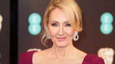 J.K. Rowling atacou os atores em publicação do X (antigo Twitter) enquanto respondia seguidores - Imagem: Reprodução/Instagram @jkrowling_official